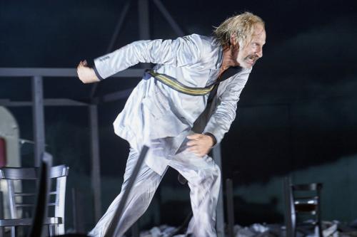 13.	Deutsches SchauSpielHaus Hamburg: »Herr Puntila und sein Knecht Matti« (Regie: Karin Beier / Bühne: Johannes Schütz) Joachim Meyerhoff 