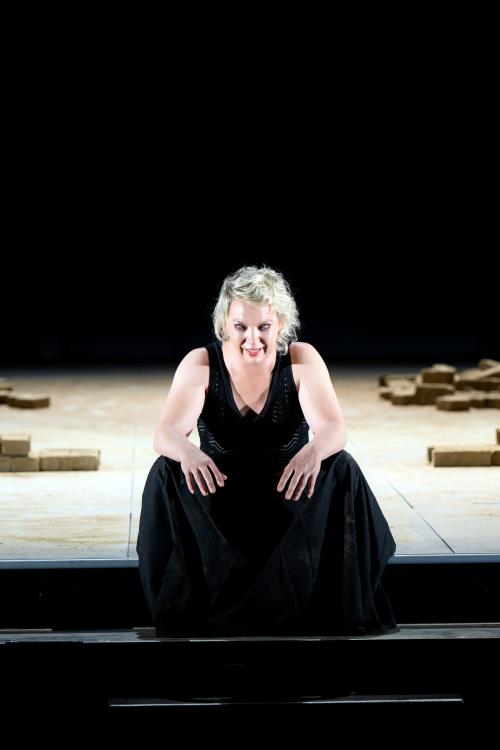 Probenfoto: Fremde Sonne: Medea in Korinth