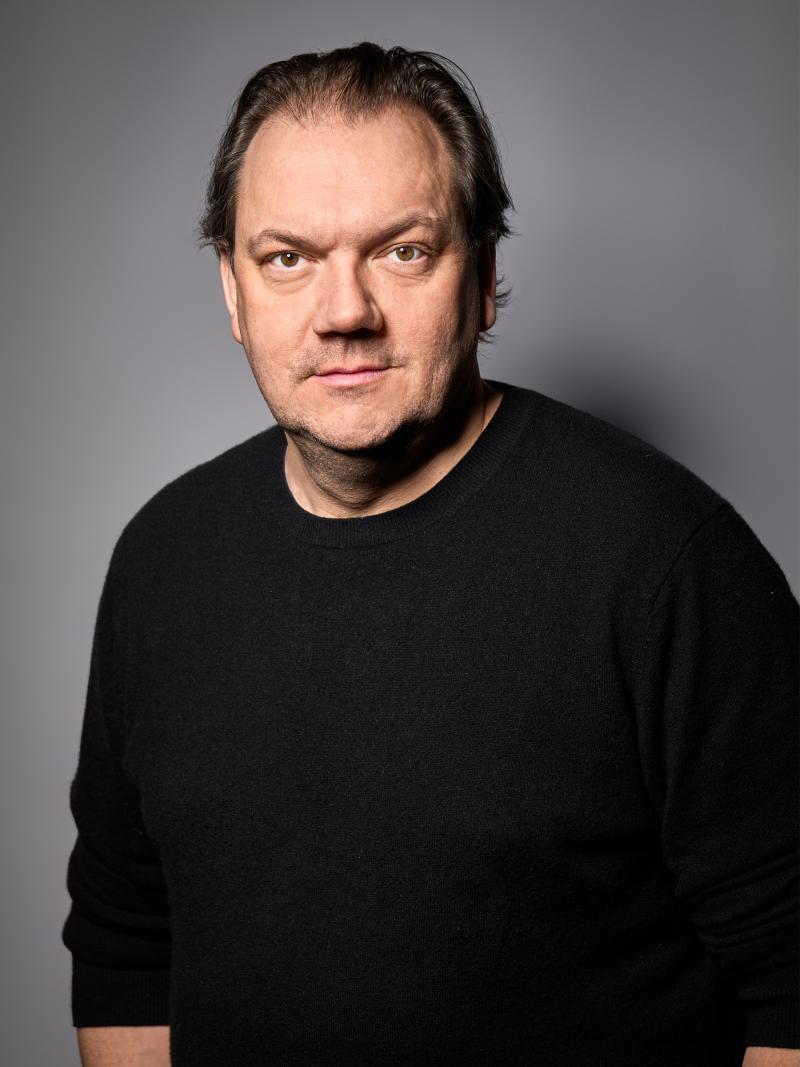 Charly Hübner / Axel Martens