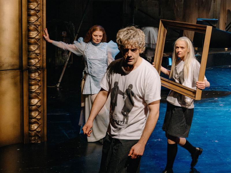 Das Bildnis des Dorian Gray / Julia Sang Nguyen