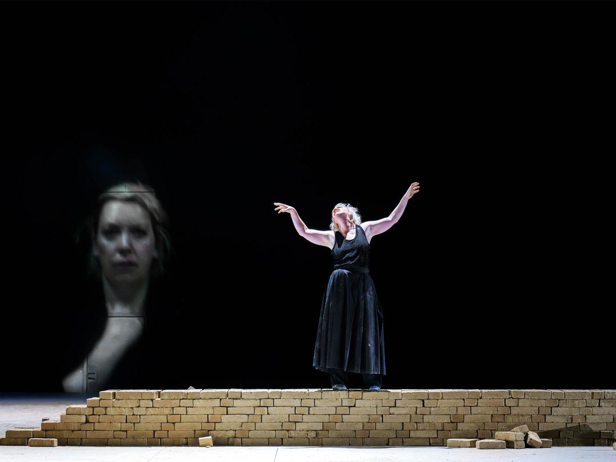 Produktionsfoto FREMDE SONNE Medea in Korinth